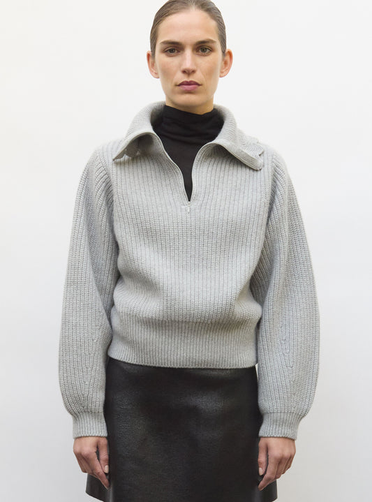 MOLLI-684 FANTIN-MOUSE GREY_02.jpg