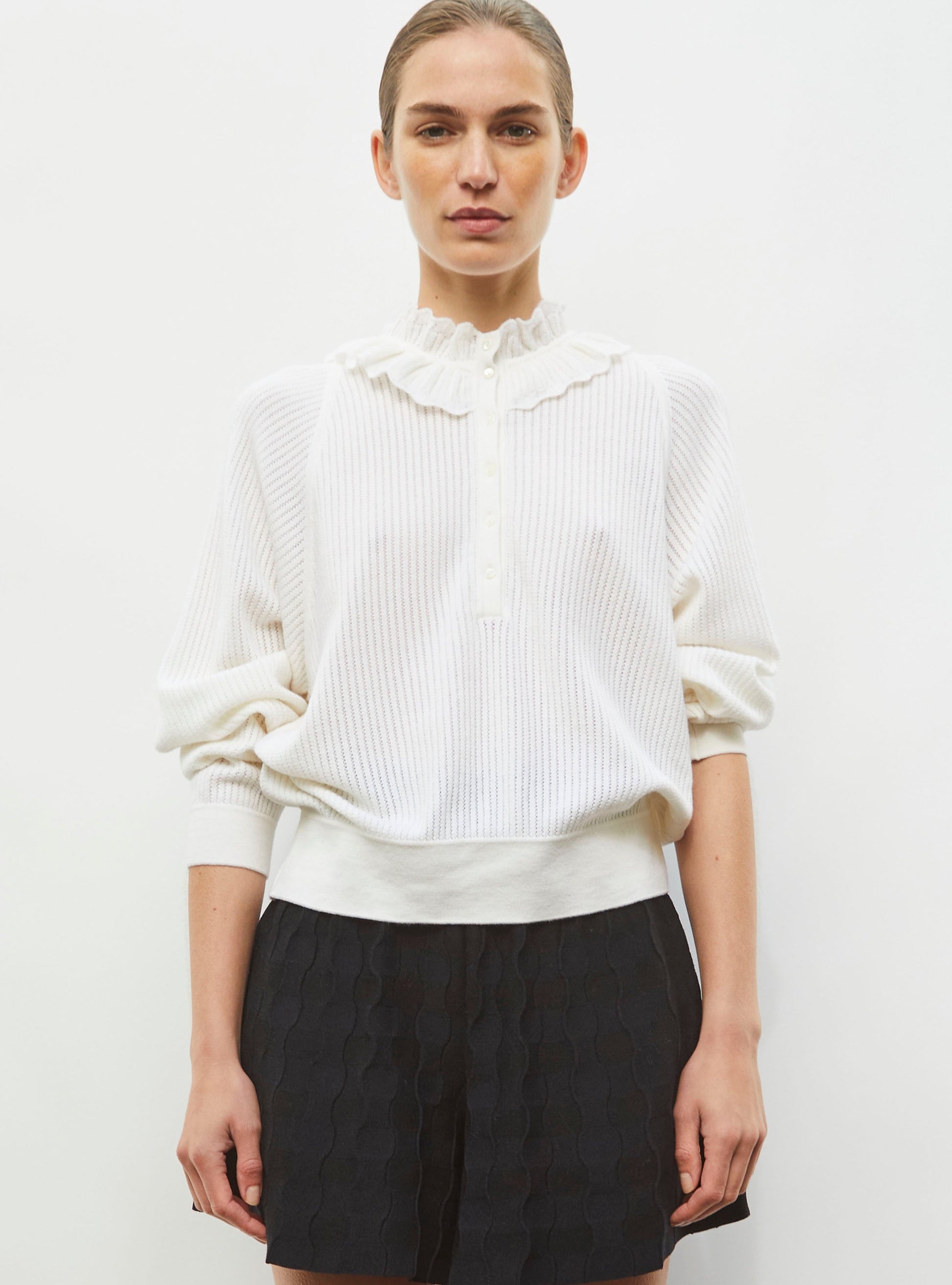 MOLLI-684 FEUILLE-MILK_01.jpg