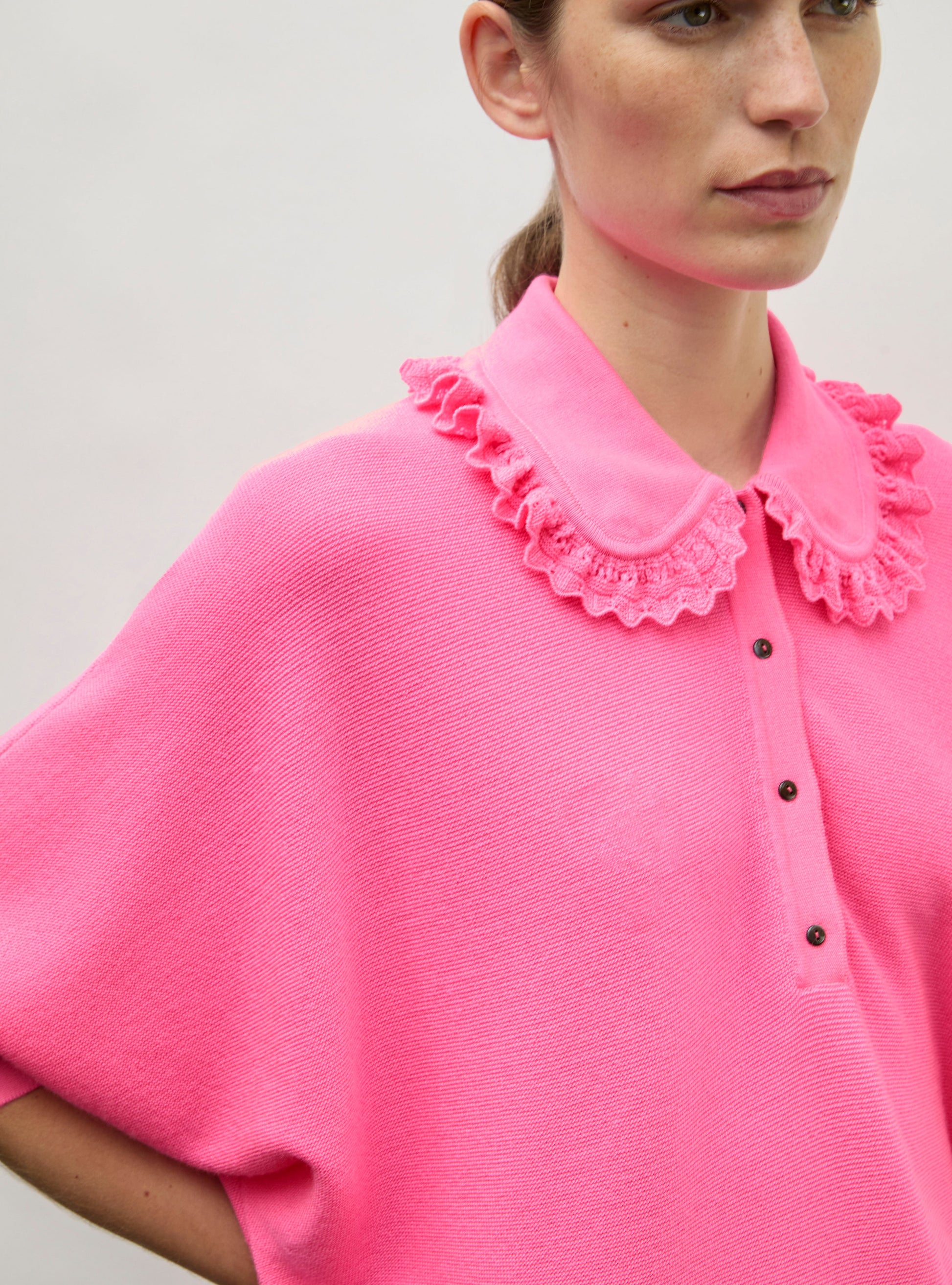 MOLLI-684 FONTAINE-NEON PINK_05.jpg