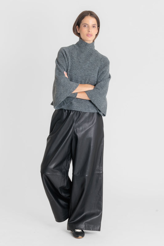 PARIENTE-740 LORANE-BLACK_02.jpg