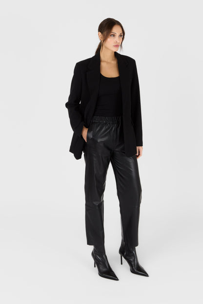 PARIENTE-740 SARAH PANT LAMB-BLACK_04.jpg