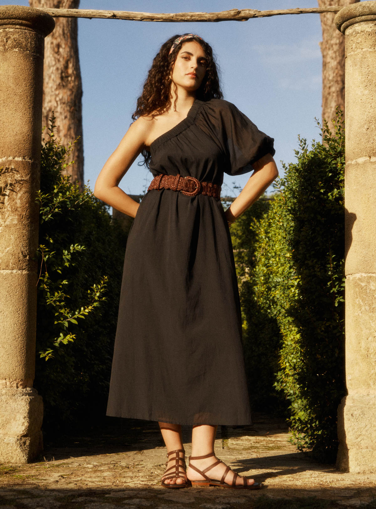 PETITE MENDIGOTE-214 ADELIA 126-MARRON_03.jpg