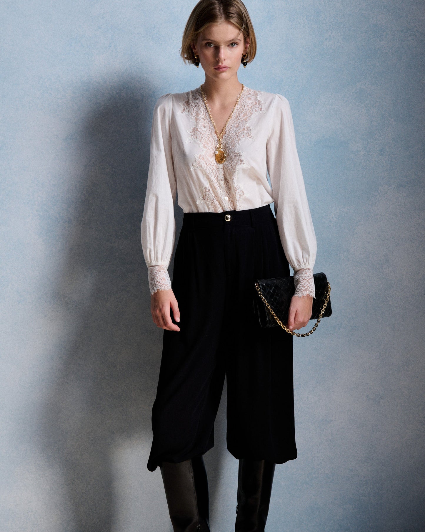 PETITE MENDIGOTE-214 TARA LACE 226-ECRU_06.jpg
