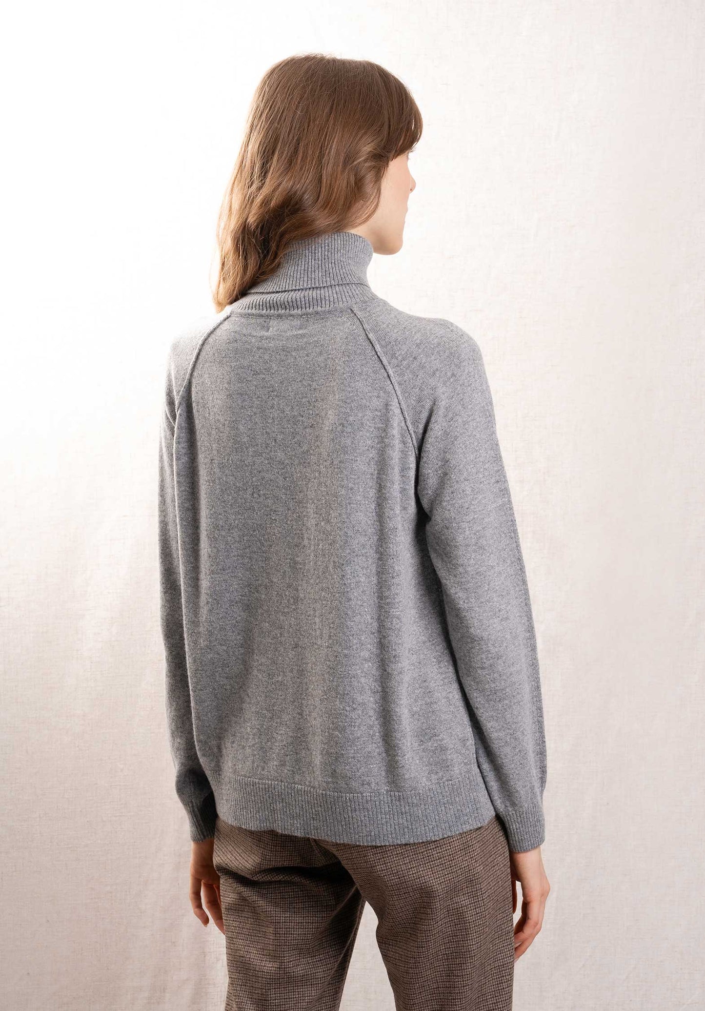 Turtleneck Knitted Paremo 9873 Gris
