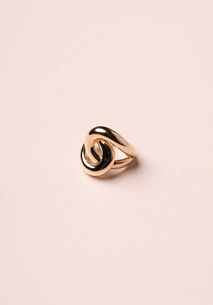 LES CLEIAS | Ariela Bague Ring -  Plated Gold