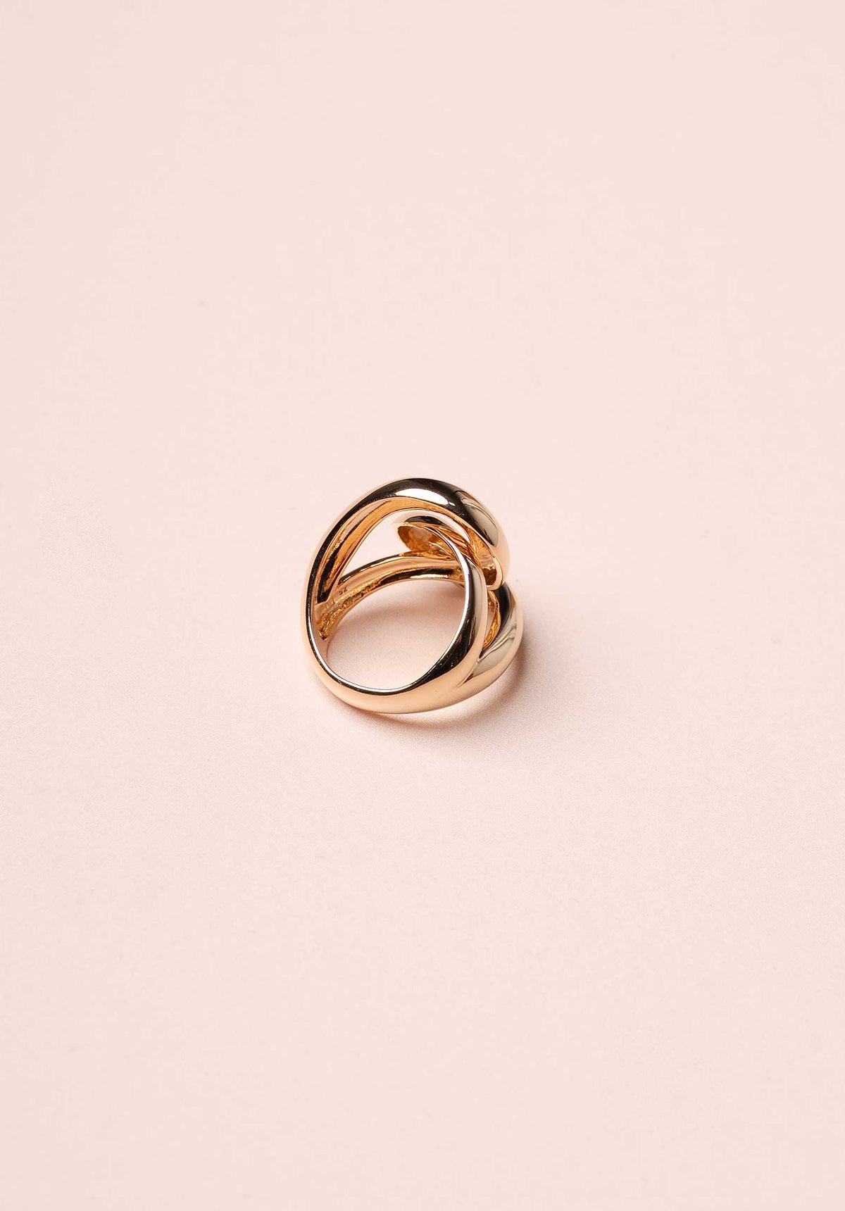 LES CLEIAS | Ariela Bague Ring -  Plated Gold