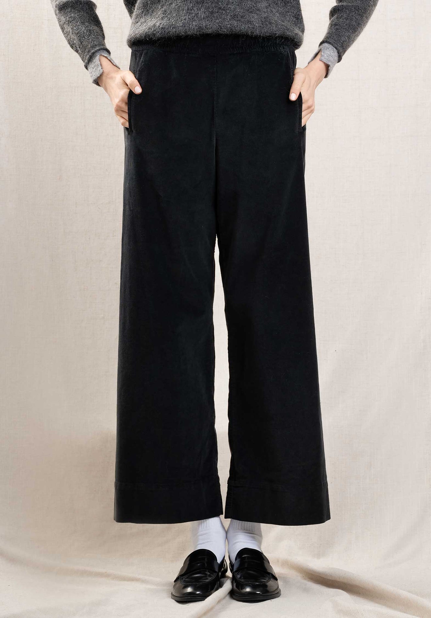 Pants Stella Xv01 Dyed Nero