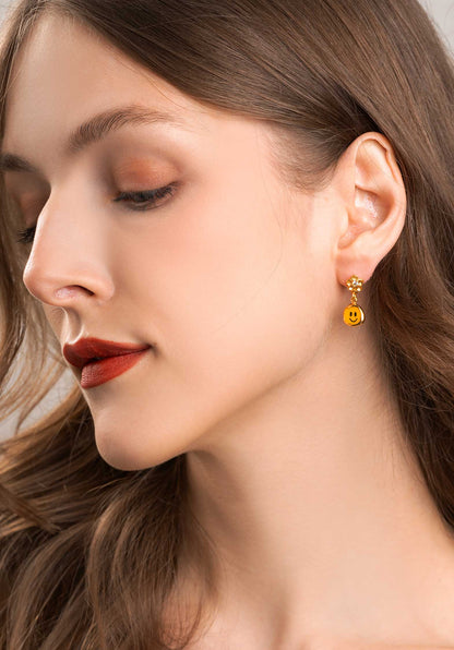 Earring Happy Face Ear Gold