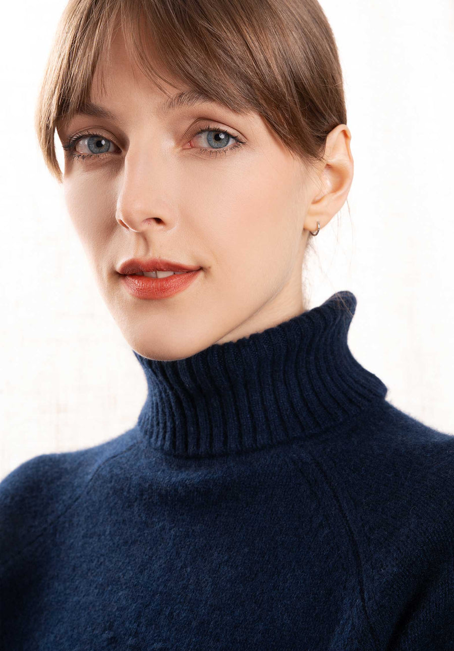 Turtleneck Knitted Anchor Roll Navy