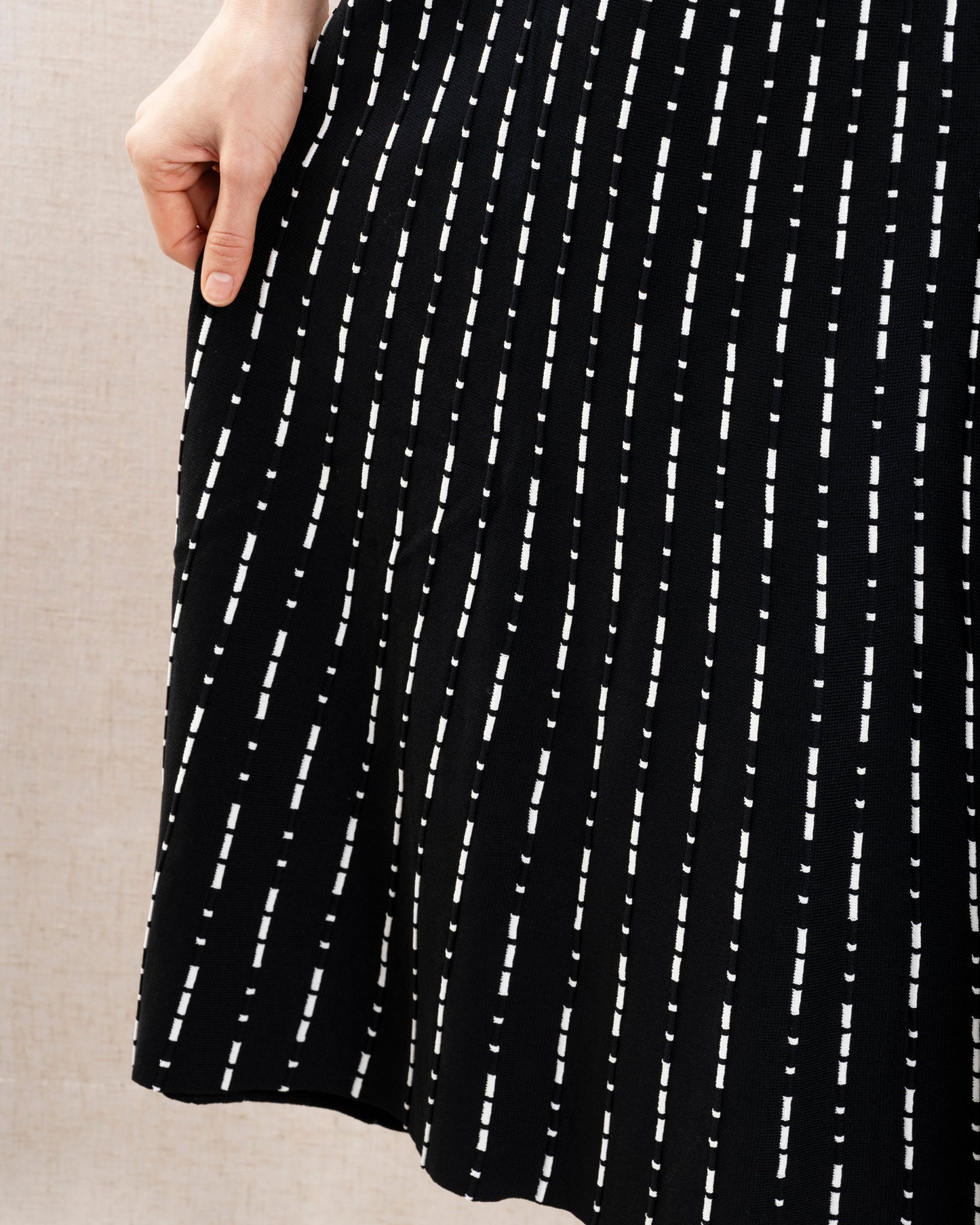 Dresses Ellison Dress Black-Geo