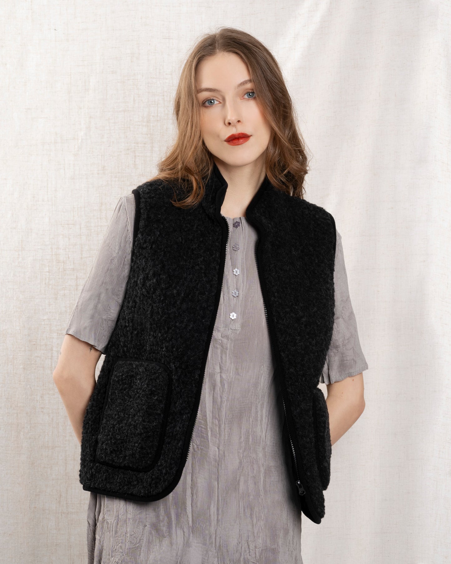 Vest Figo Black