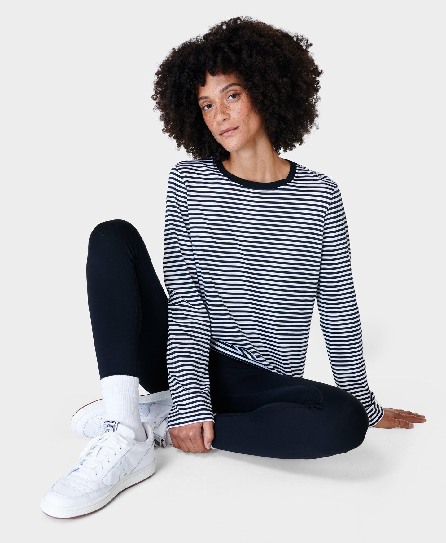 Essential Long Sleeve T-shirt Sb9690a Black-And-White-Stri