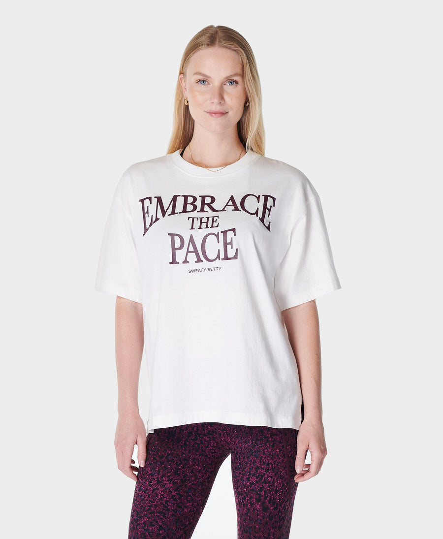 Embrace The Pace T-shirt Sb9782 White