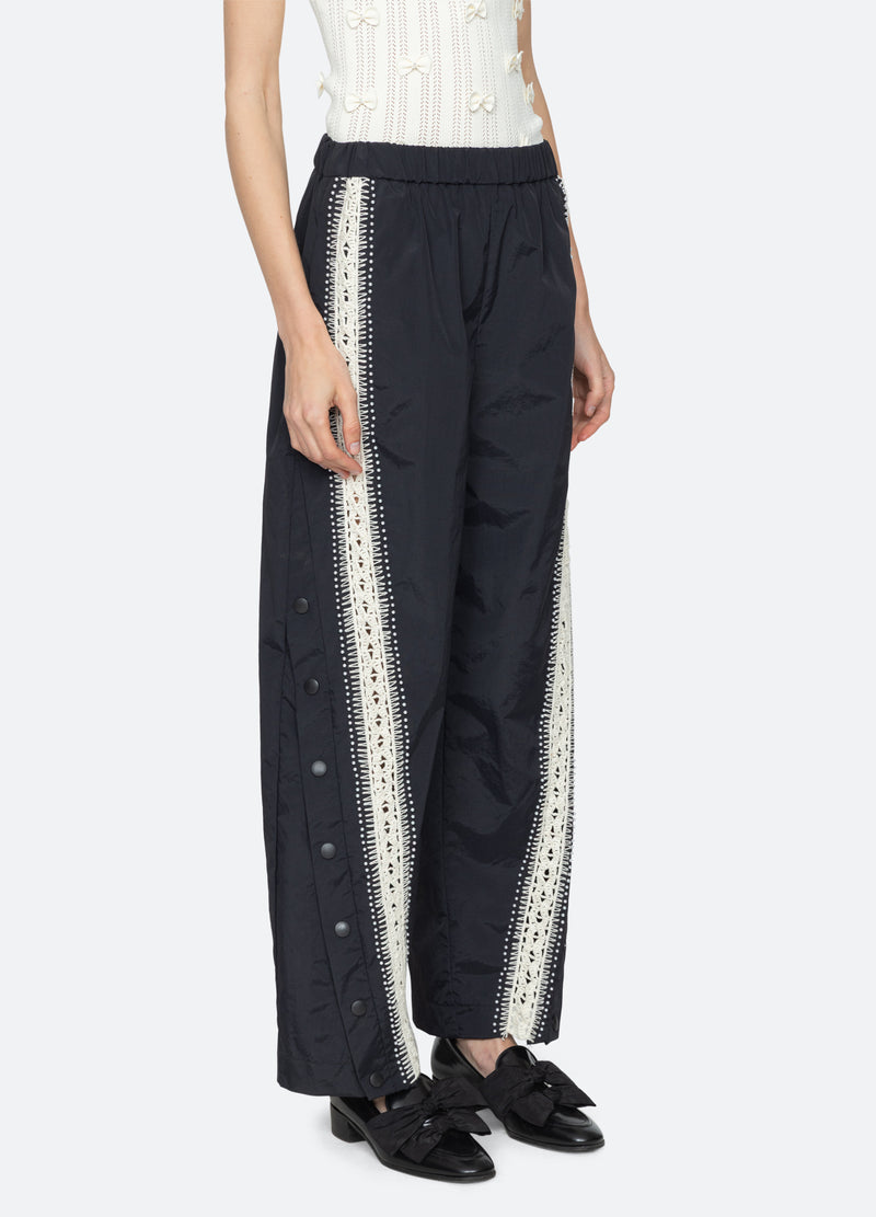 Sea New York Women's Alberta Pearl Windbreaker Pants 100% Nylon - Black