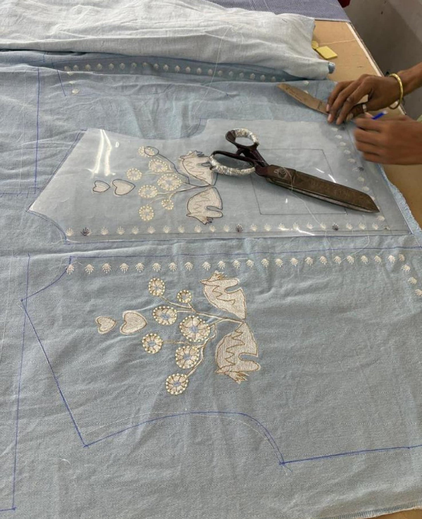 Blouse Maggan Top Light-Blue