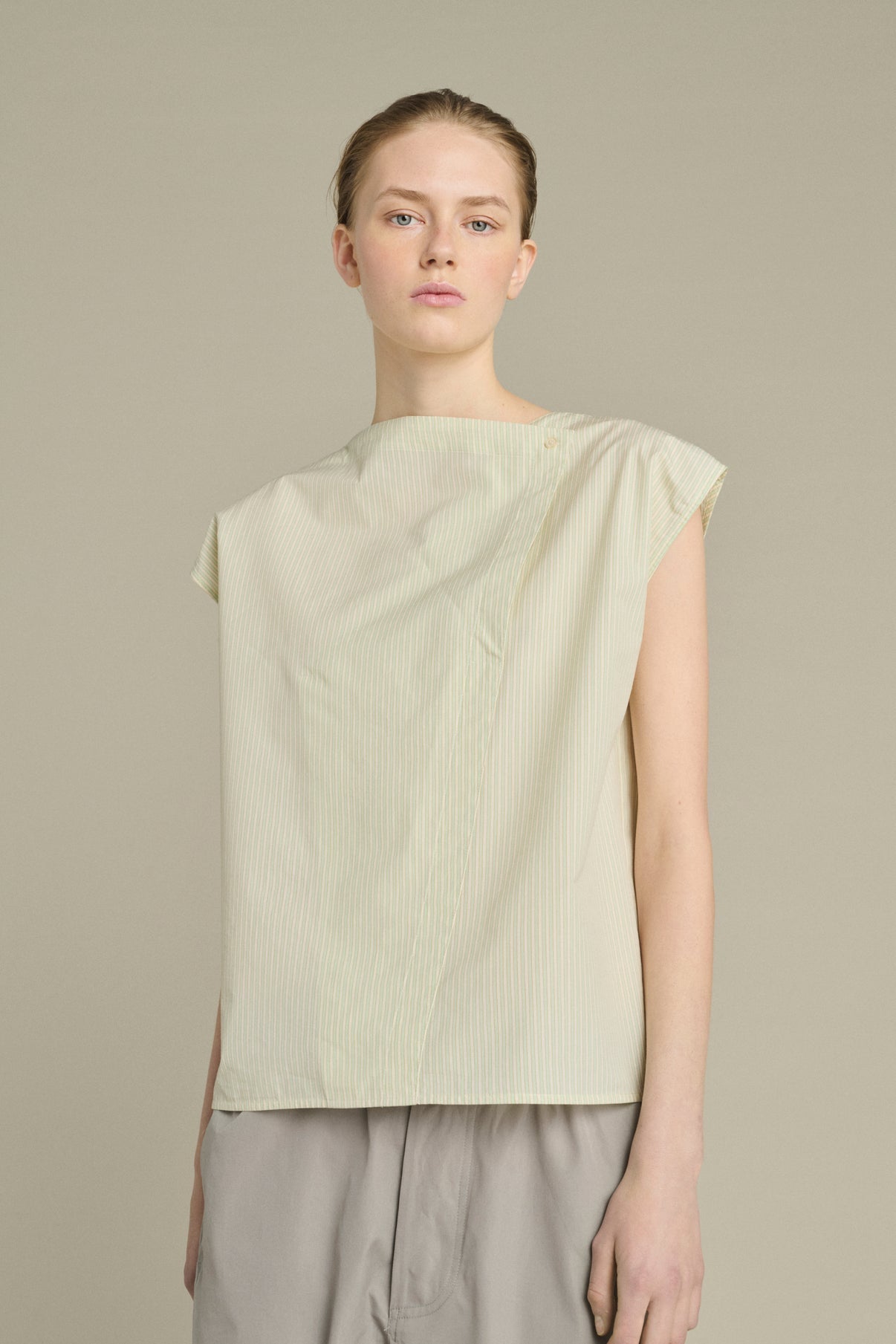 SOEUR-142 LORENA-VERT ECRU_01.jpg