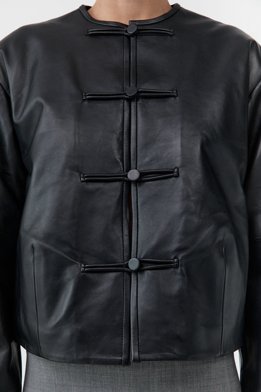 ST. AGNI-702 BUTTON DETAIL COCOON L JKT-BLACK_02.jpg