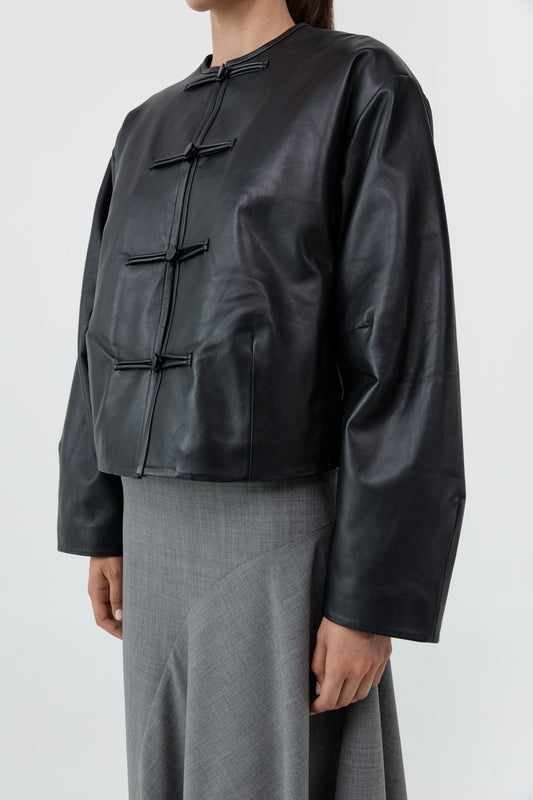 ST. AGNI-702 BUTTON DETAIL COCOON L JKT-BLACK_05.jpg