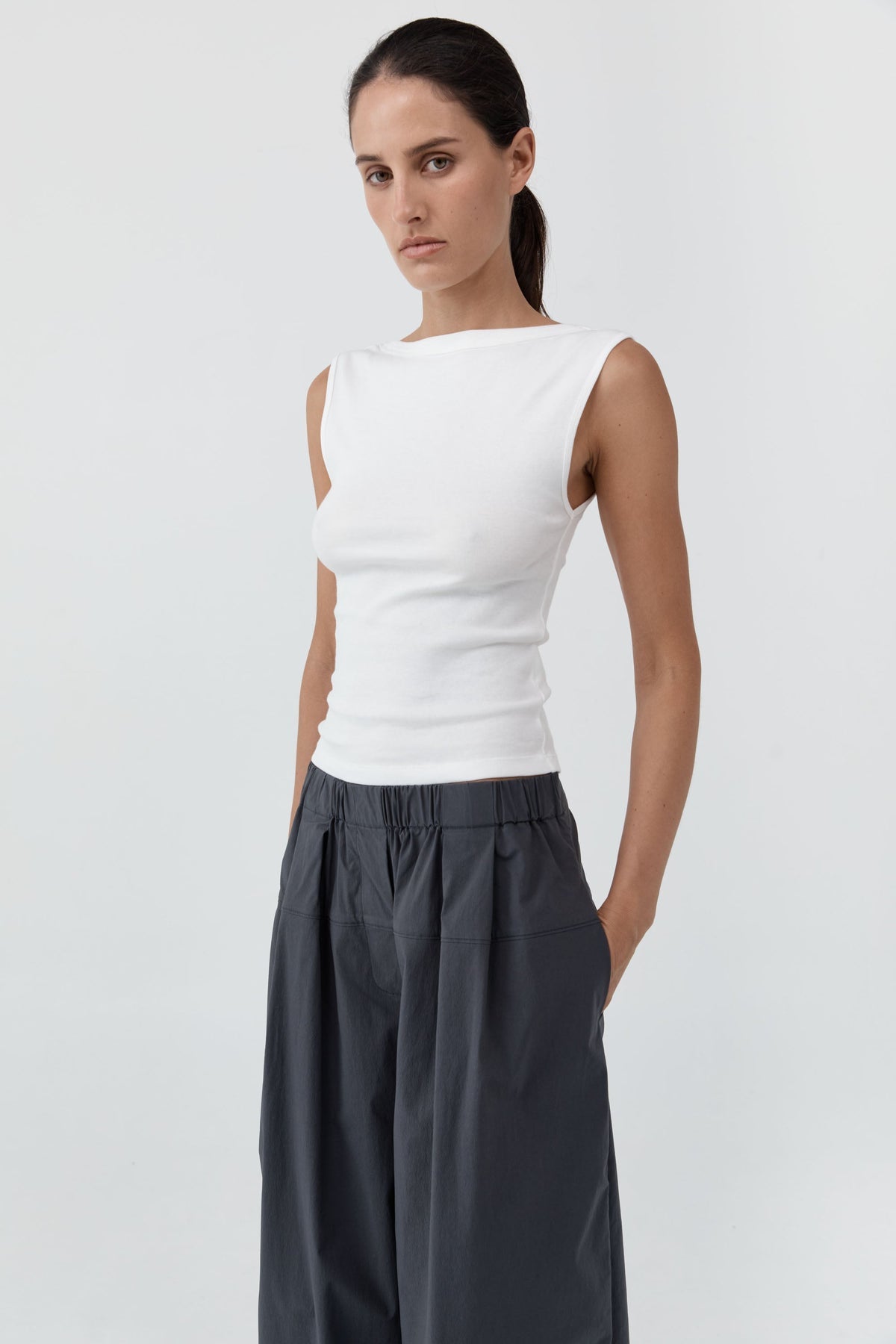 ST. AGNI-702 COTTON BALLERINA TOP-WHITE_01.jpg