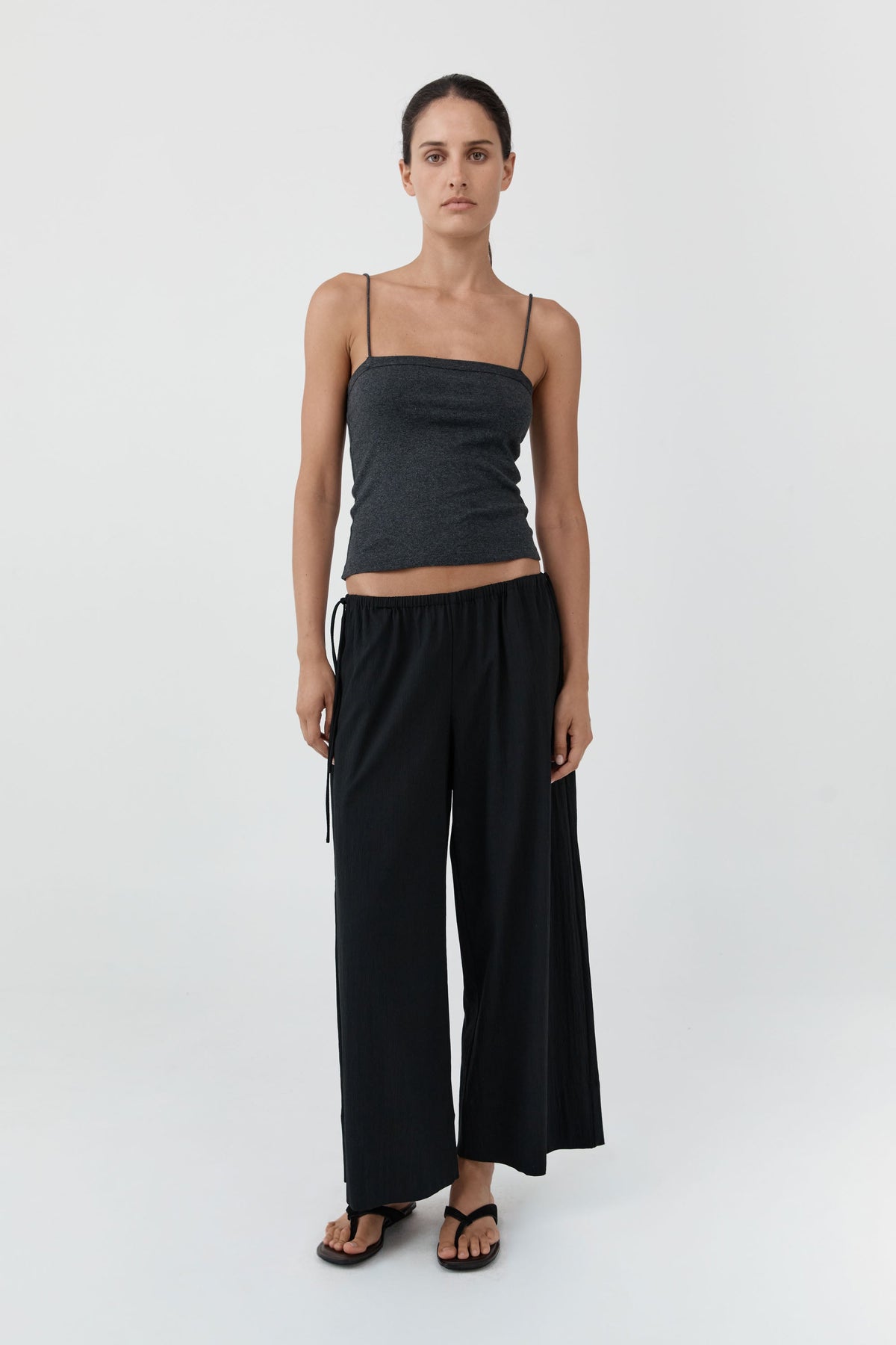 ST. AGNI-702 CROP DRAWSTRING PANTS-BLACK_01.jpg