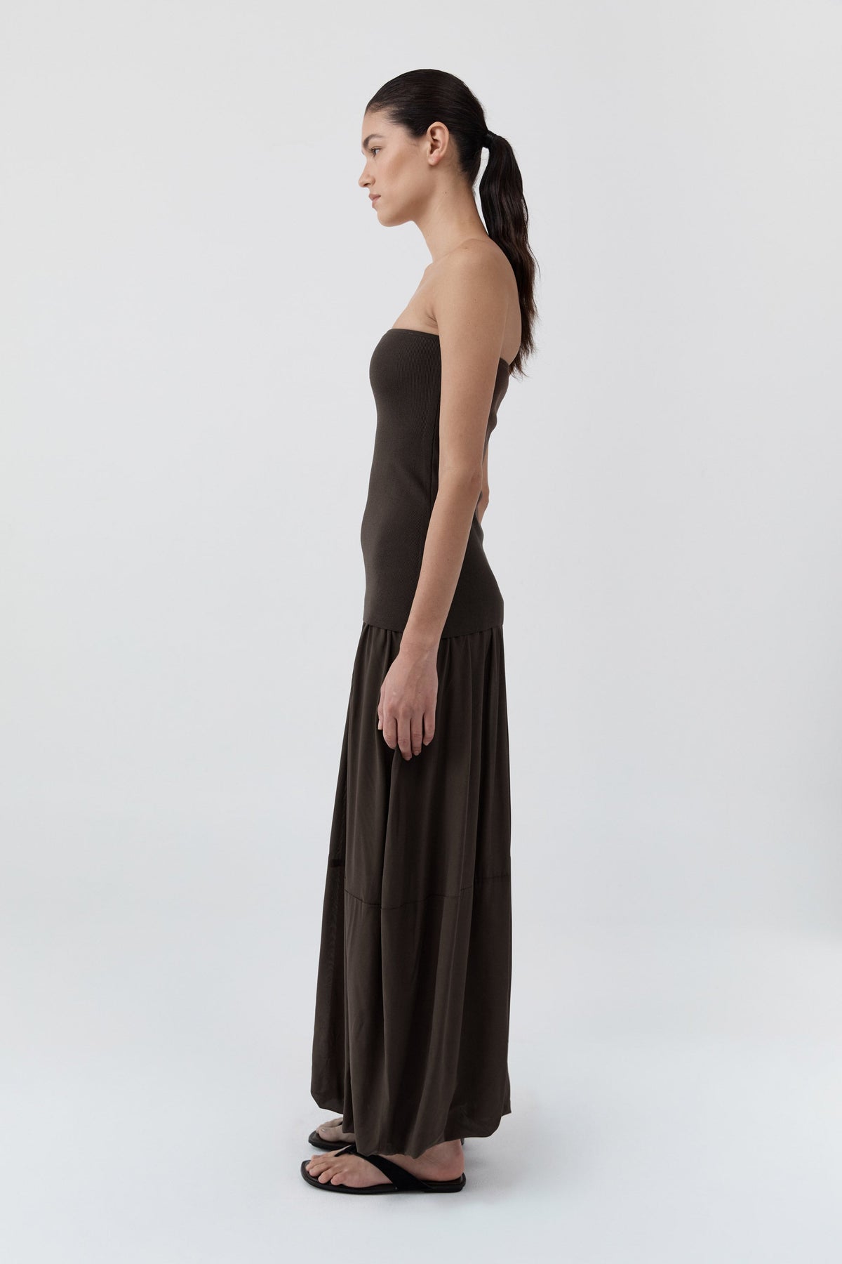 ST. AGNI-702 STRAPLESS BALLOON HEM DRESS-CEDAR_03.jpg