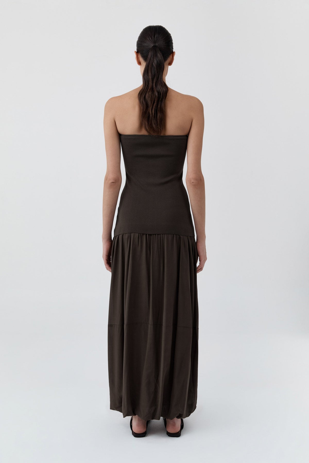 ST. AGNI-702 STRAPLESS BALLOON HEM DRESS-CEDAR_04.jpg