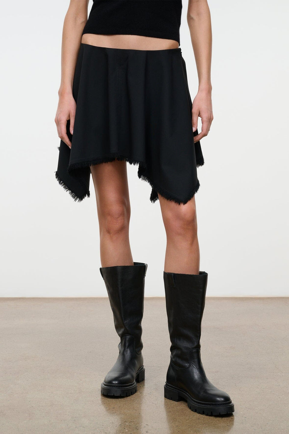 STAUD-688 TYRA SKIRT-BLACK_02.jpg