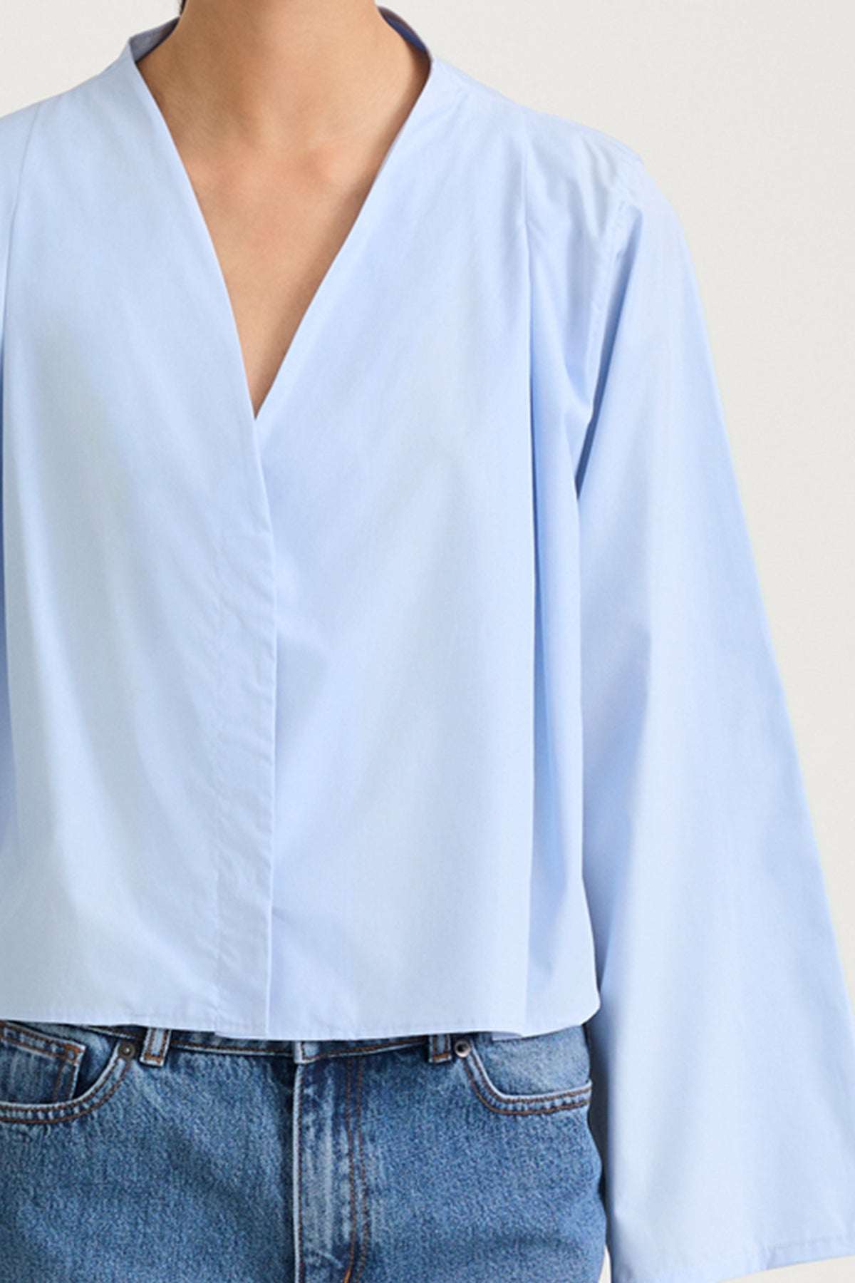 STYLEIN-719 JAYLENE SHIRT-LIGHT BLUE_06.jpg