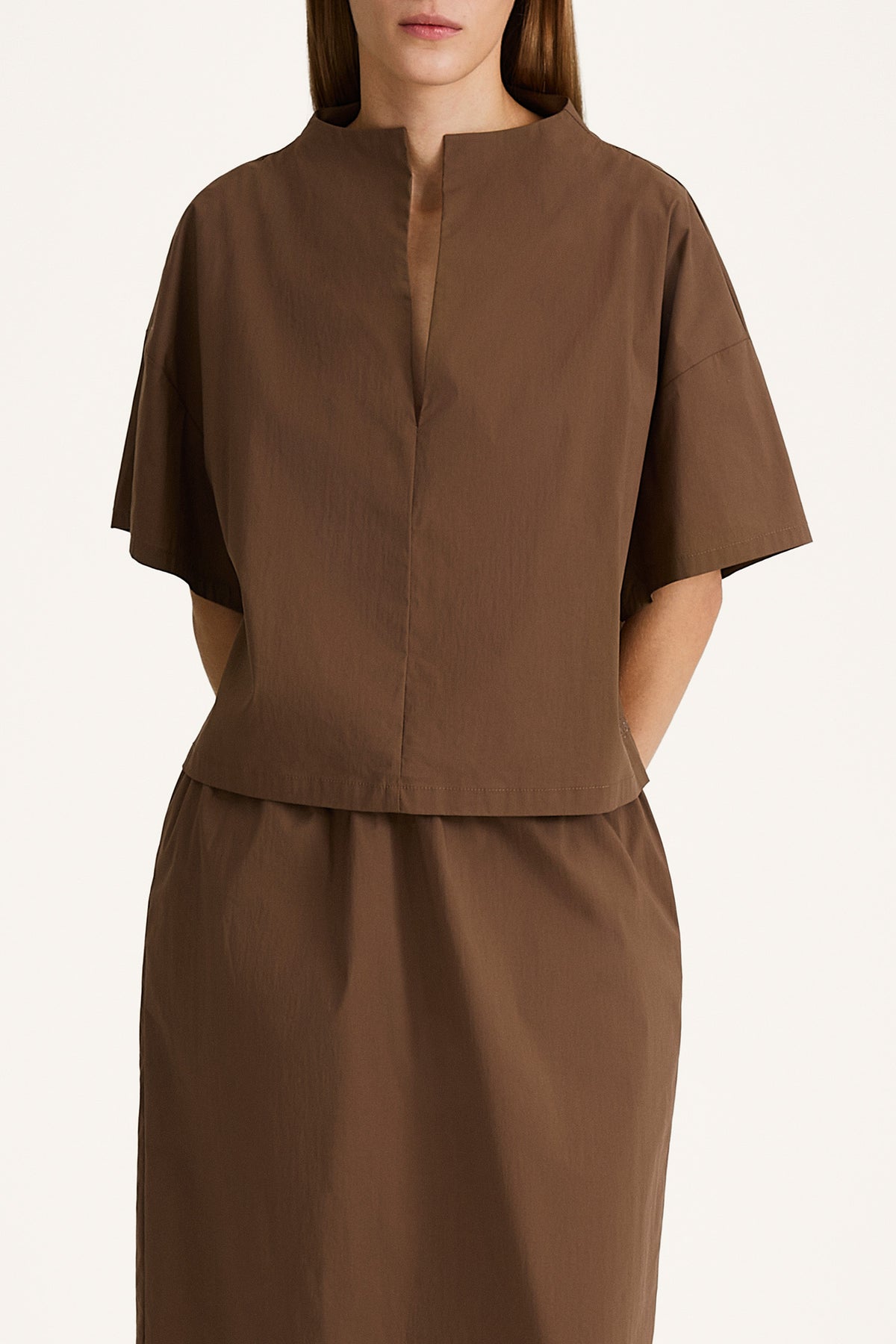 STYLEIN-719 JOELLE BLOUSE-CACAO_03.jpg