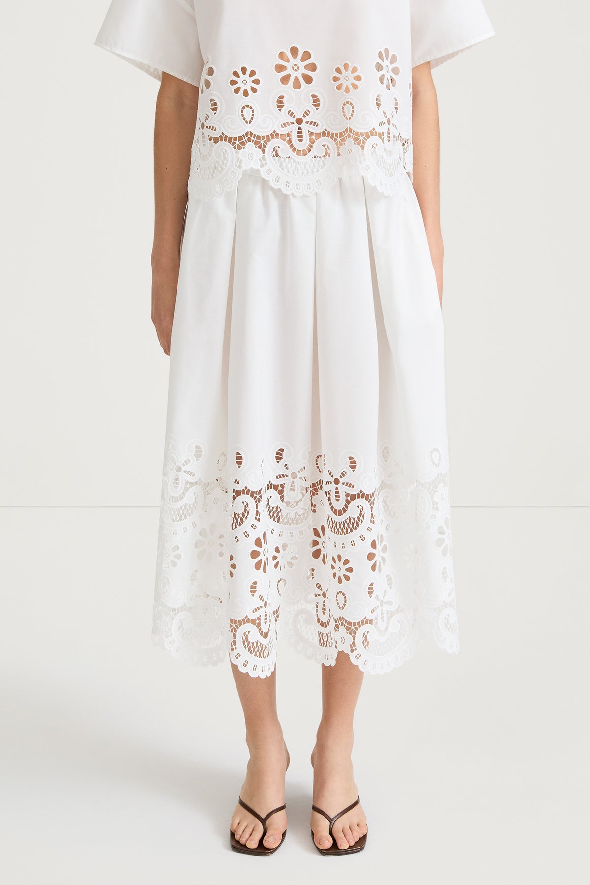STYLEIN-719 JORAH SKIRT-WHITE_03.jpg