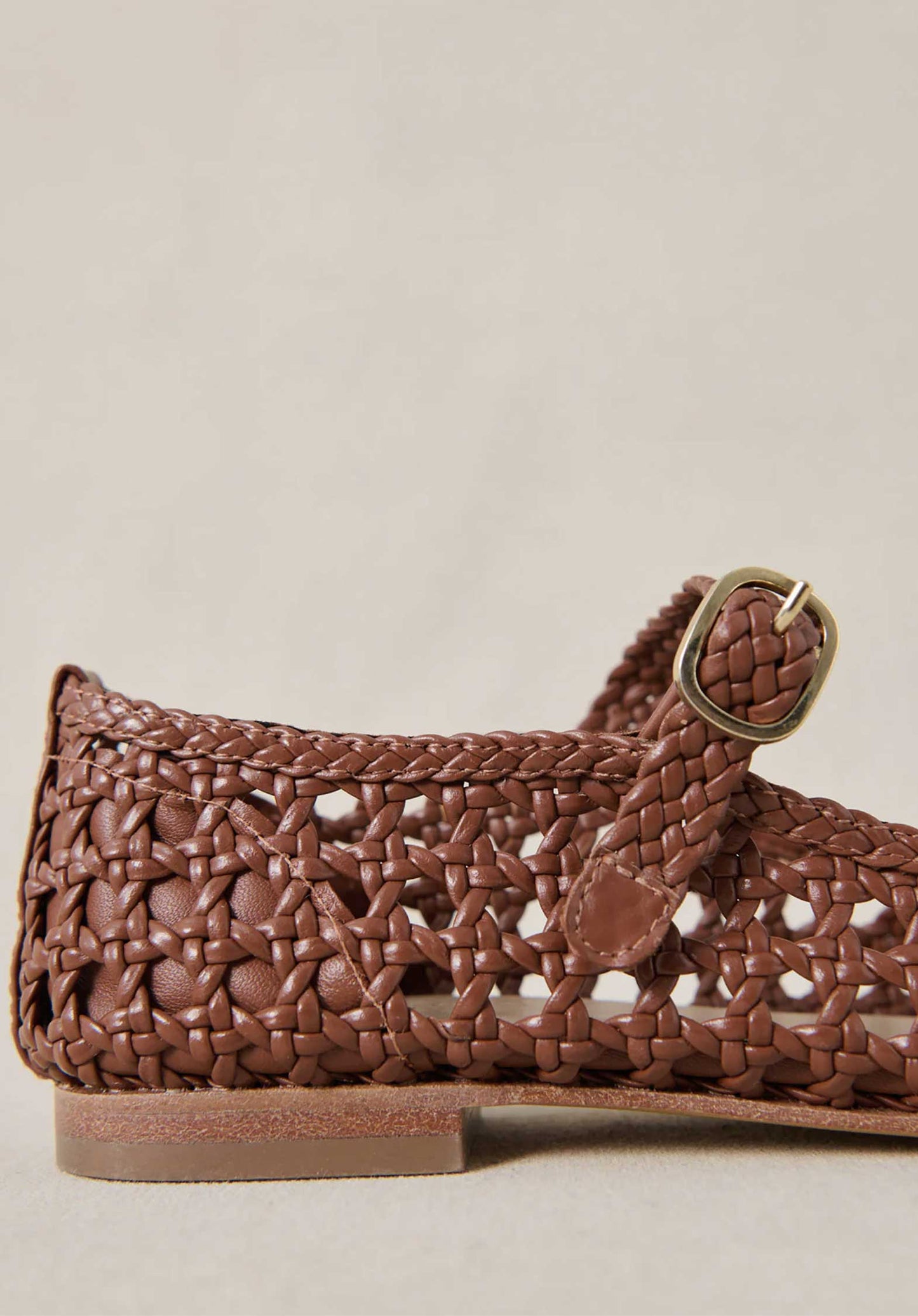 Ballerina Claudette Tresse Camel