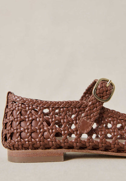 Ballerina Claudette Tresse Camel