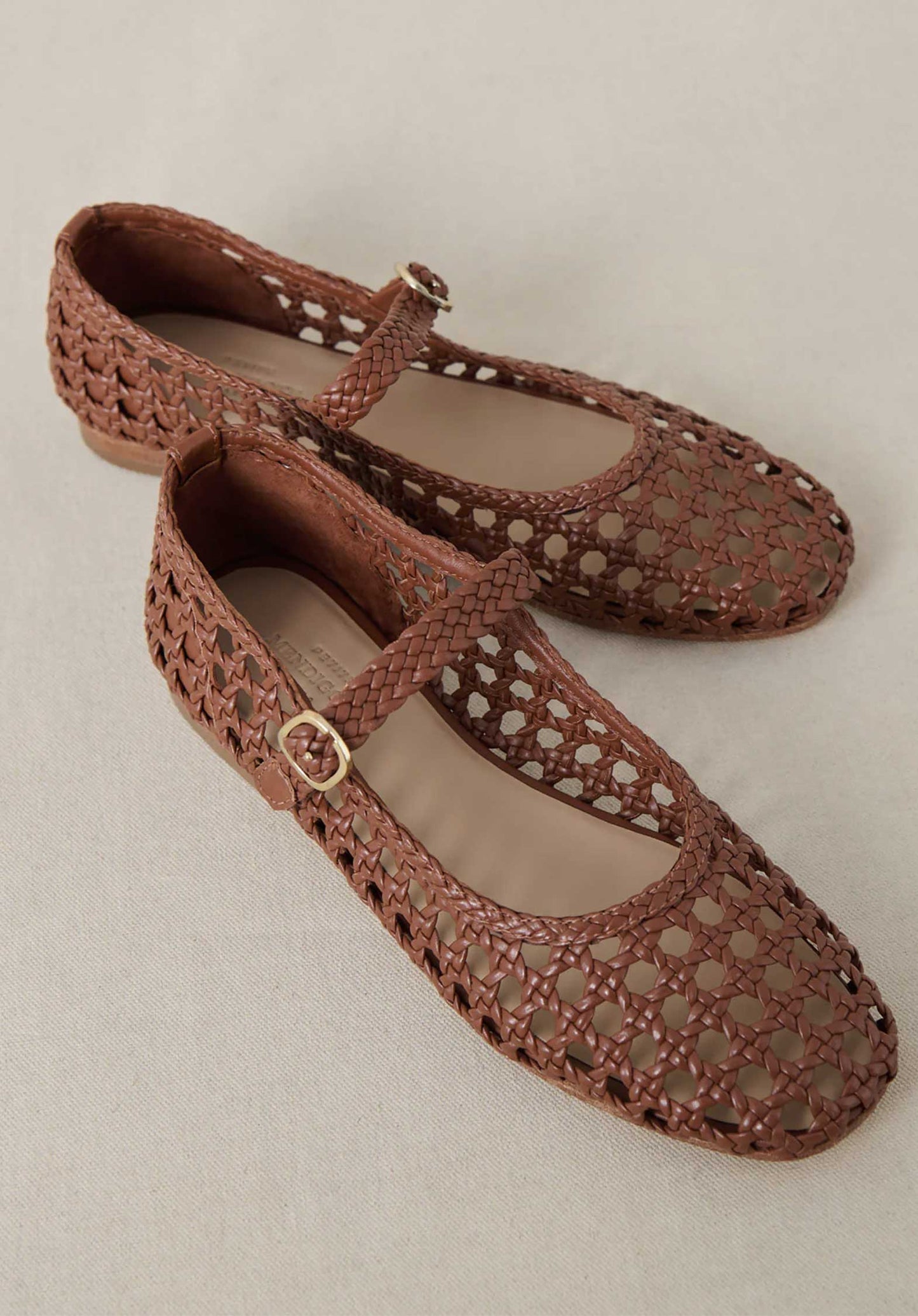 Ballerina Claudette Tresse Camel