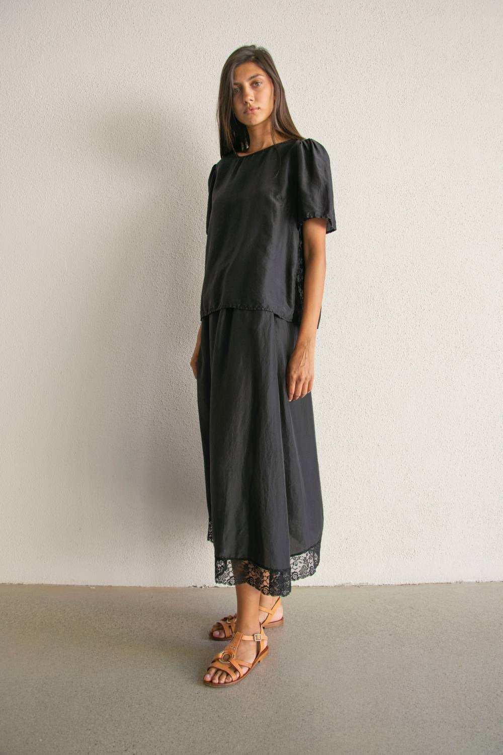 Tank La Fille Lace To Black