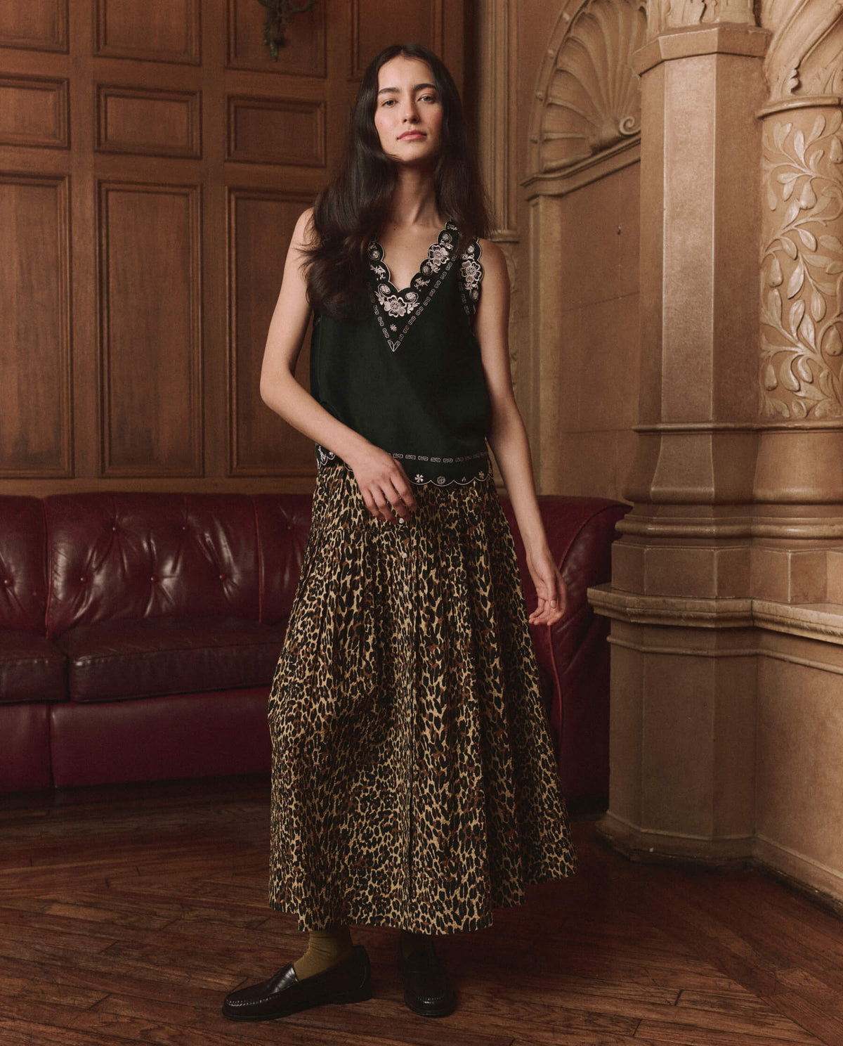 THE GREAT-475 EMB FLORAL SLIP-BLACK_02.jpg