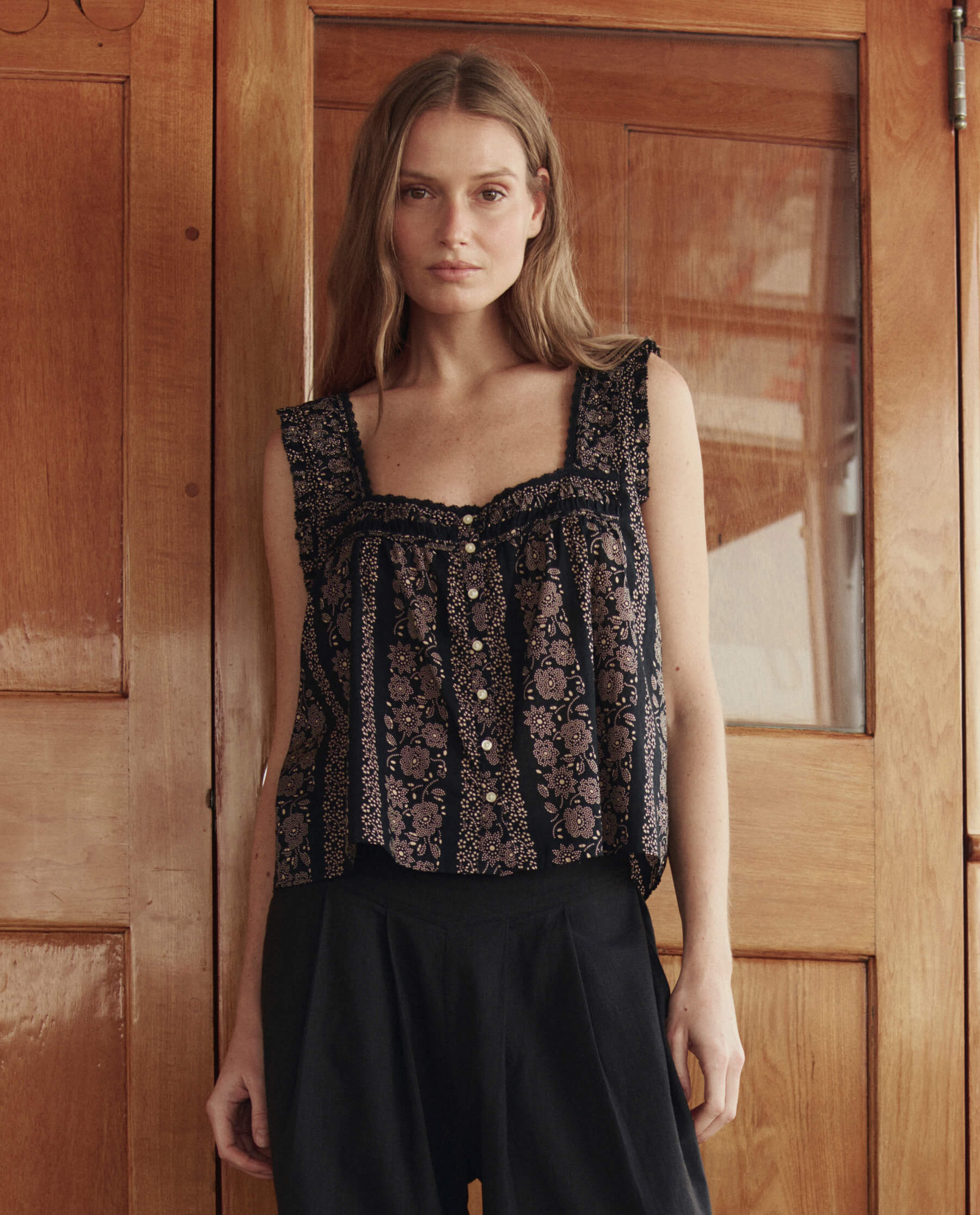 THE GREAT-475 VICTORIAN T15390-BLACK_01.jpg