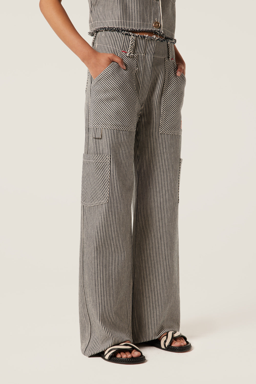 TRESSE-635 POVO-RAYE_03.jpg