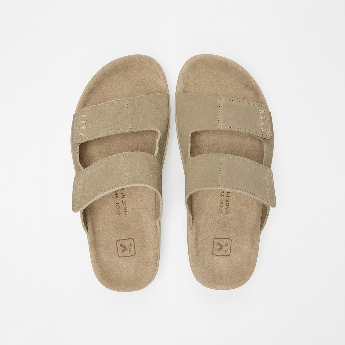 VEJA-185 SA3220670-TAUPE ALMOND_02.jpg