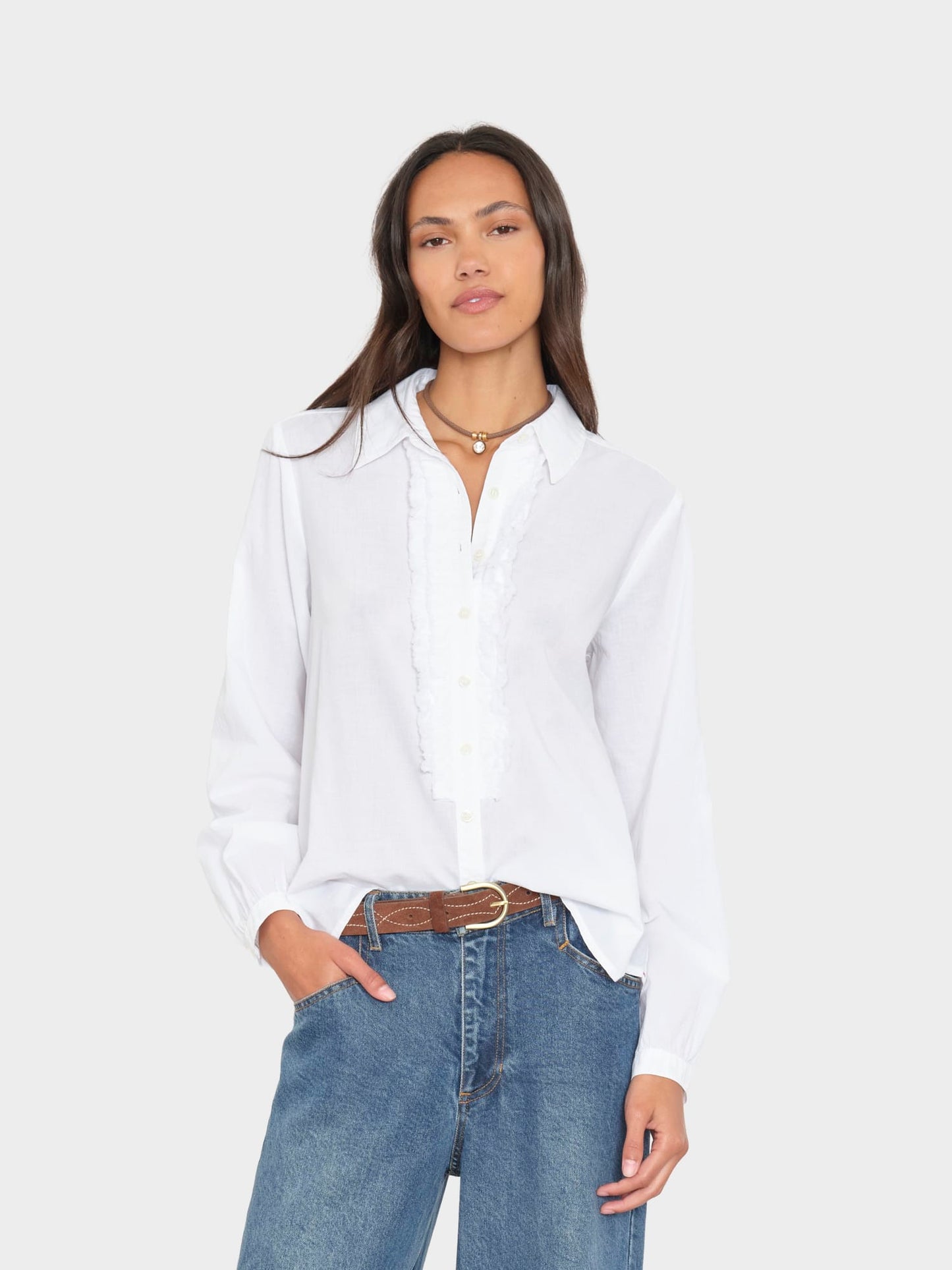 XIRENA-443 AMANDA SHIRT-WHITE_01.jpg