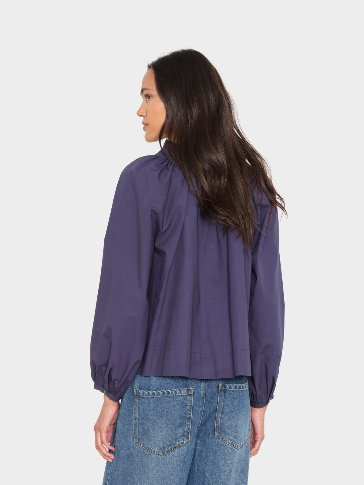 XIRENA-443 CAROLINA TOP-NAVY_03.jpg