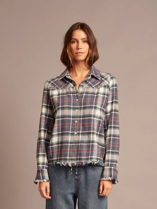 XIRENA-443 EASTWOOD SHIRT-MOONWASH BLUE_02.jpg