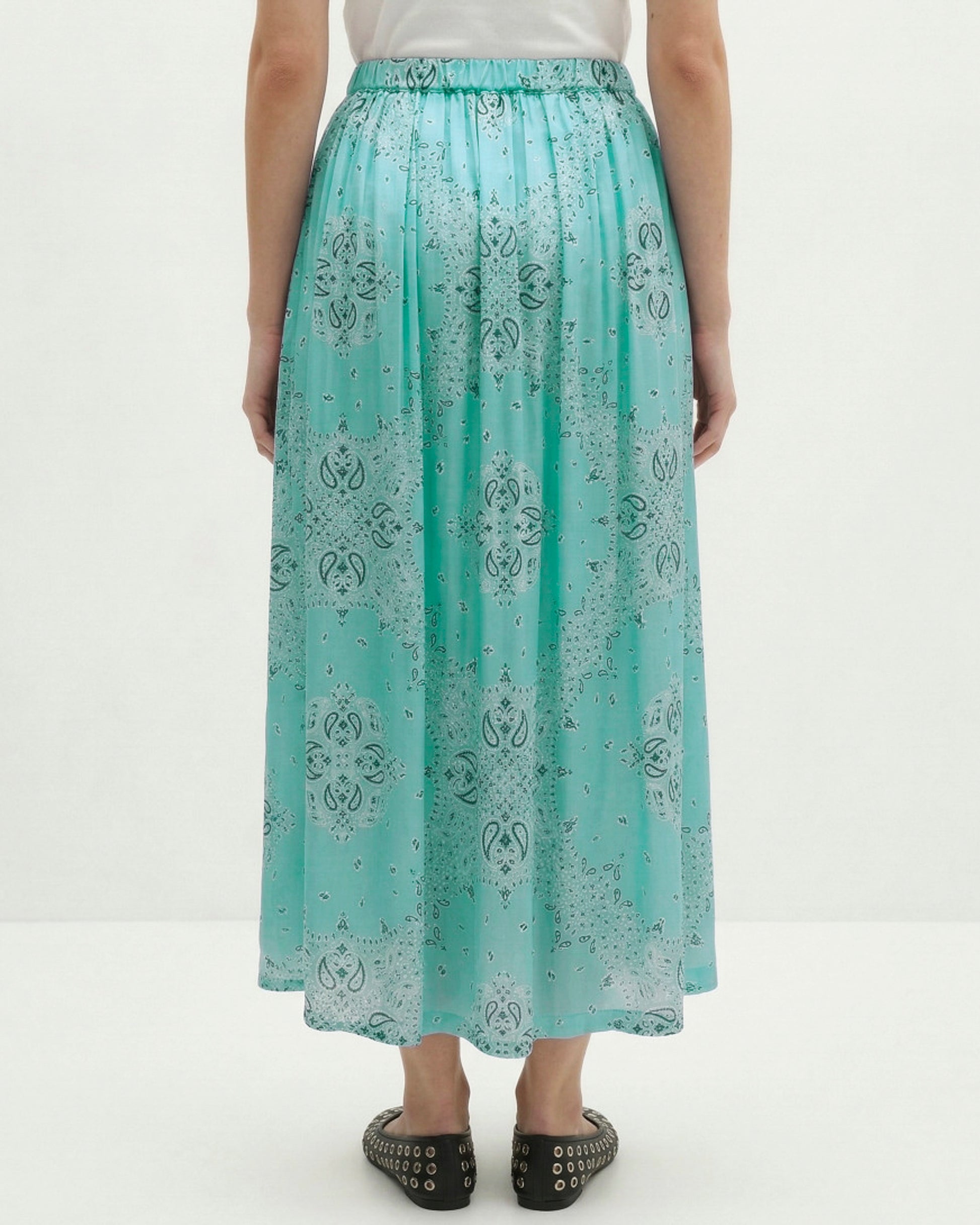 joycebandana-flowy-viscose-midi-skirt-with-bandana-print-2 copy.JPG
