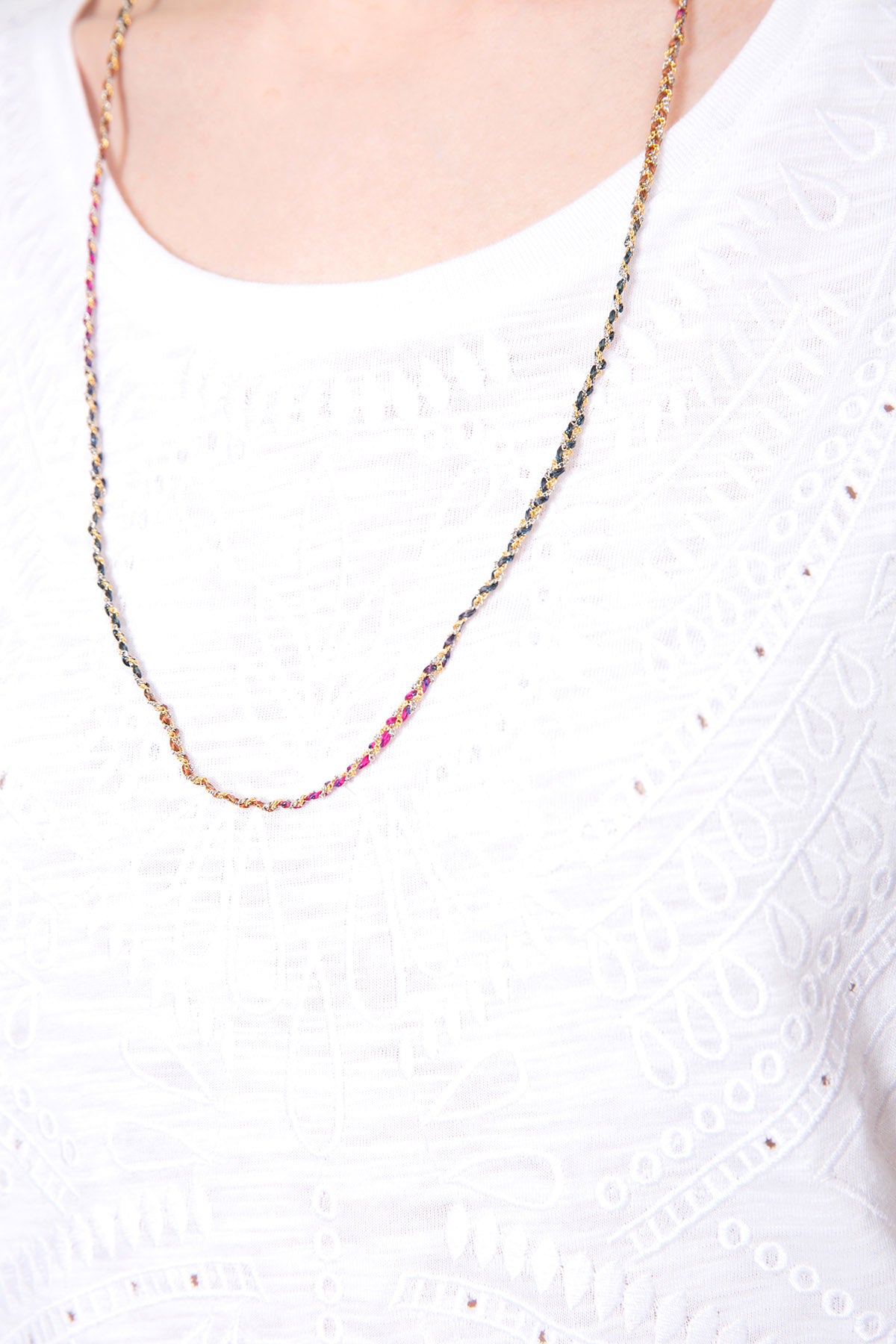 Fancy Metallic Yarn Necklace