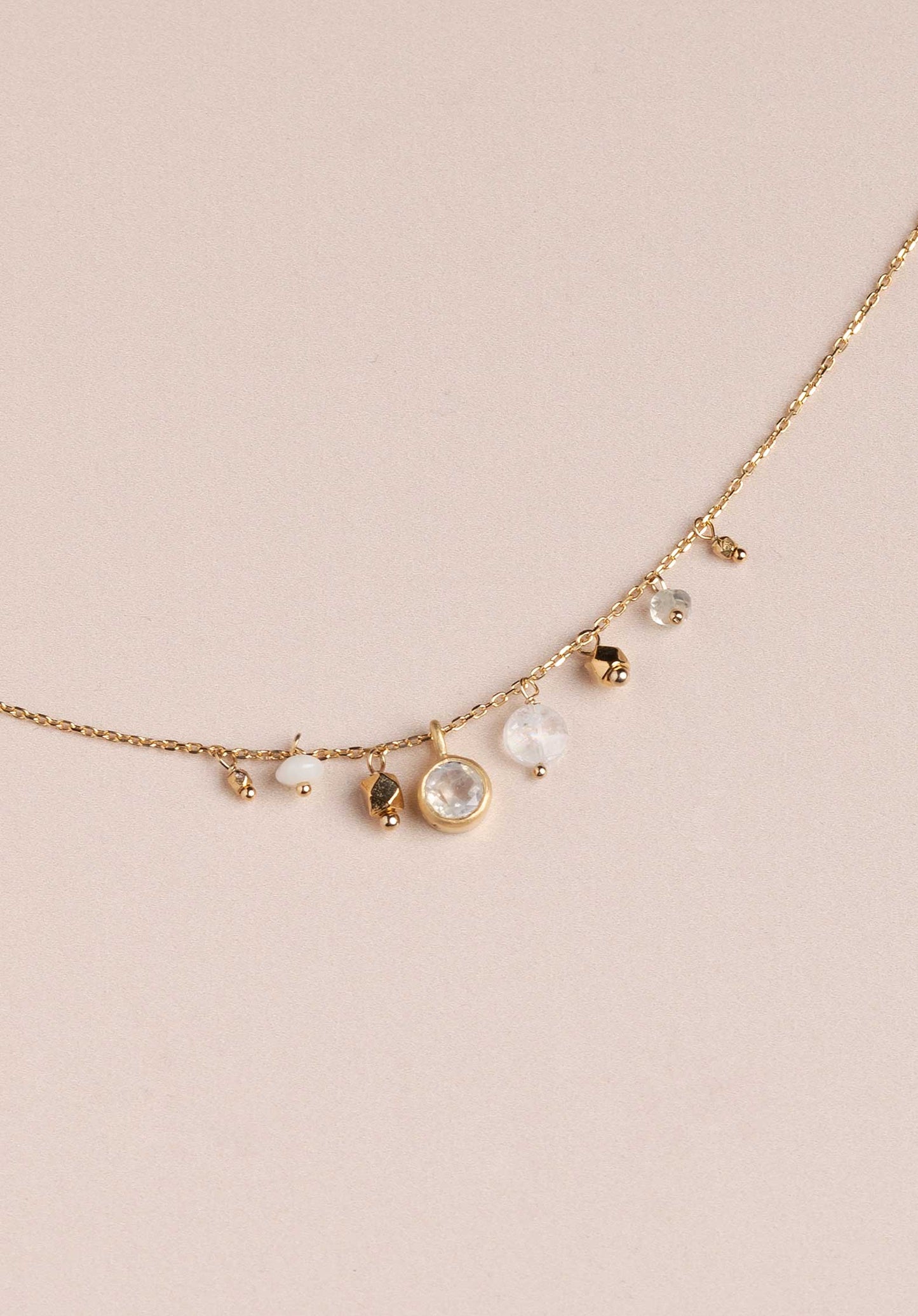 Necklace Loop Pierre-De-Lune