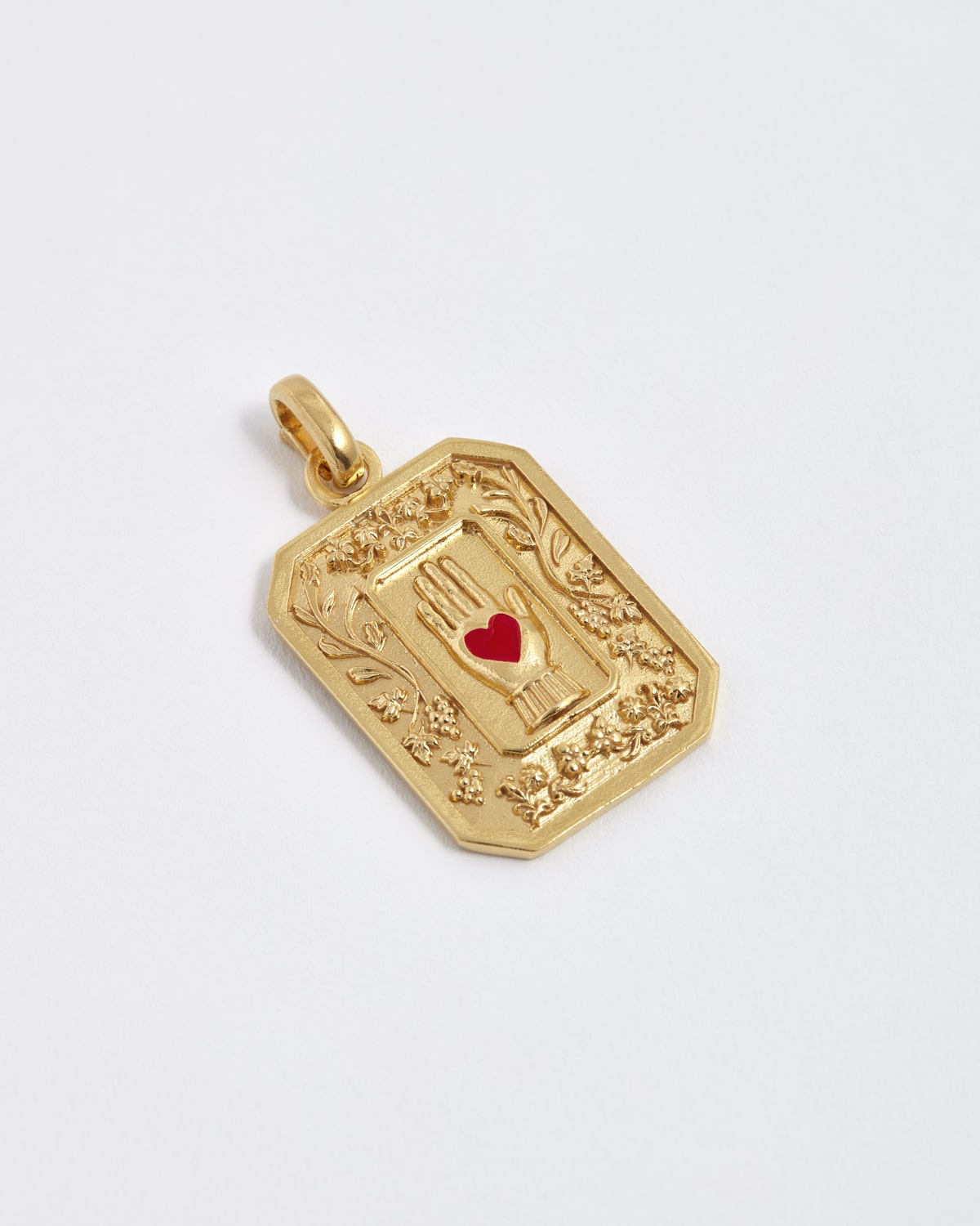 Pendant Heart In Hand Gold