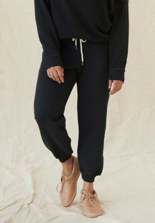 Pants B590085 Almost-Black