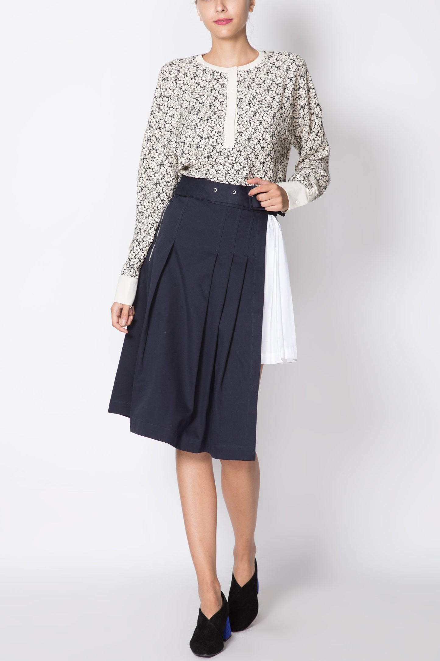 Long Sleeved Contrast Blouse