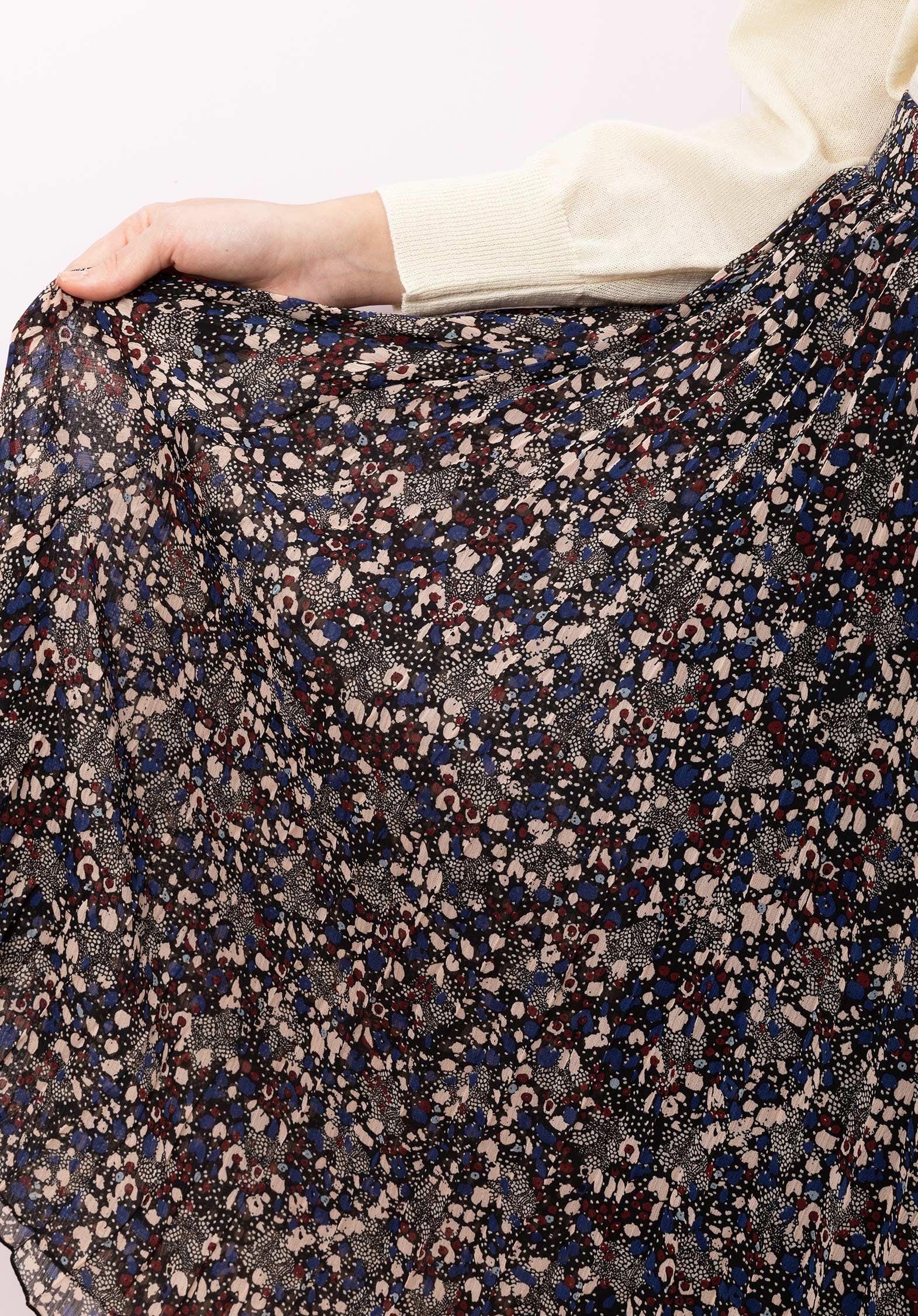 Sessun dresses, coats, pants, sweaters, clothings and bags for women online