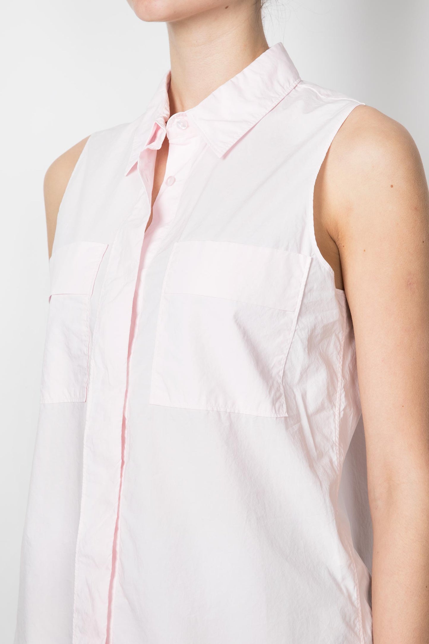 Sleeveless Shirt