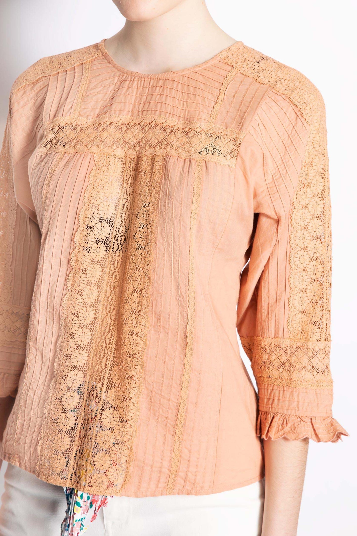 Vanessa Bruno clothing, bags, cabas tote bags and others accessories